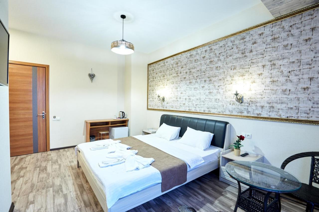 Hotel Diadema Tiflis Exterior foto
