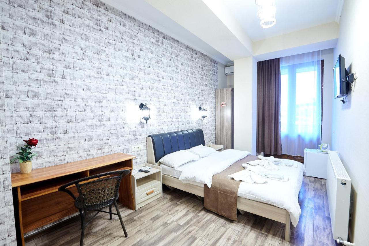 Hotel Diadema Tiflis Exterior foto